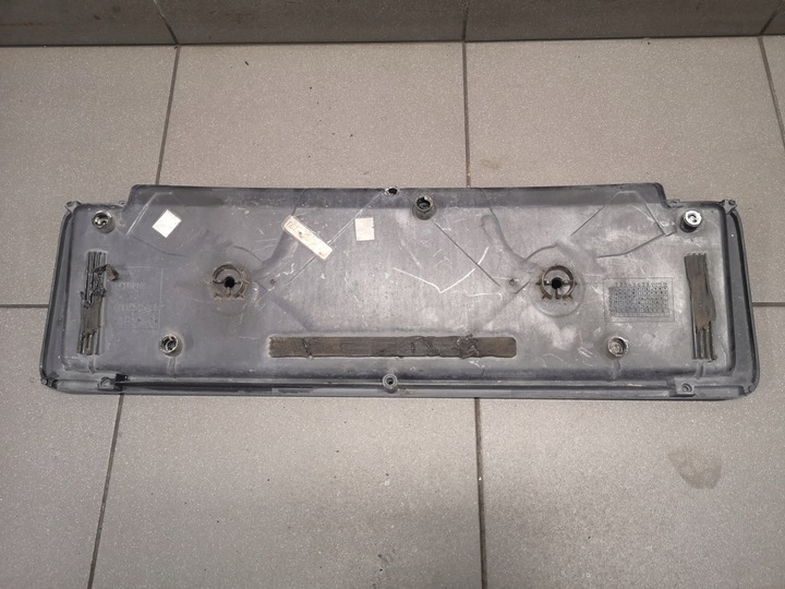 фото №8, Накладка крышки багажника audi a8 d2 4d0853465b