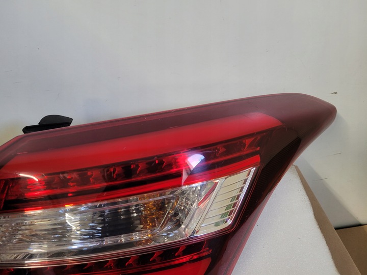 фото №7, Hyundai i30 ii 2 рестайлинг универсал лампа led зад правые задняя правая 92402-a63 oem