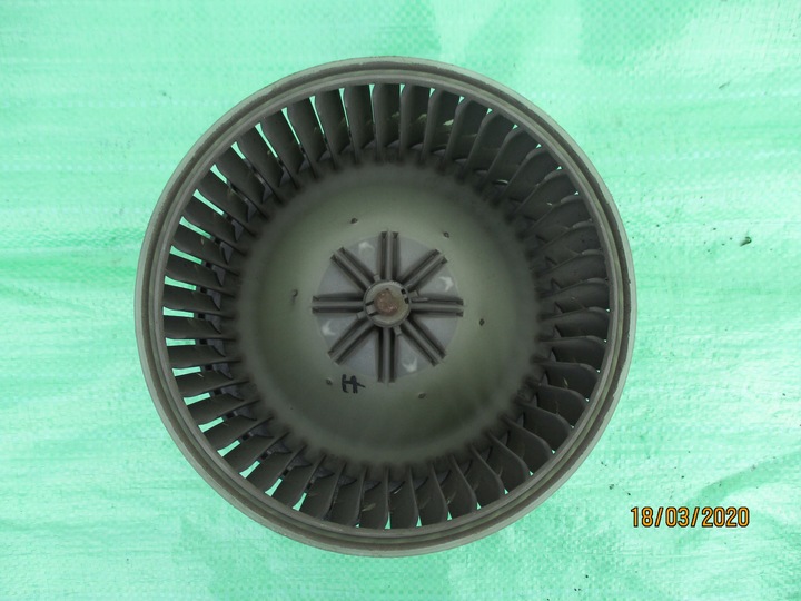 фото №2, Volvo v40 s40 воздуходувка вентилятор 0130111191