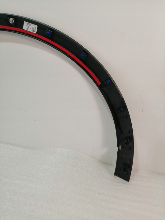 фото №6, Накладка крыльев правые зад audi q4 e-tron 89a853818d