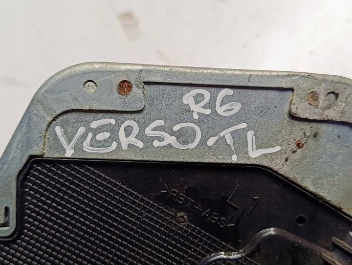 фото №6, Toyota verso 09-13 замок двери левые зад