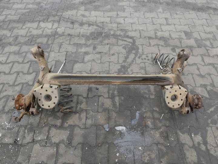 фото №1, Комплектна балка вісь підвішування зад toyota yaris ii 3d 2005-2011