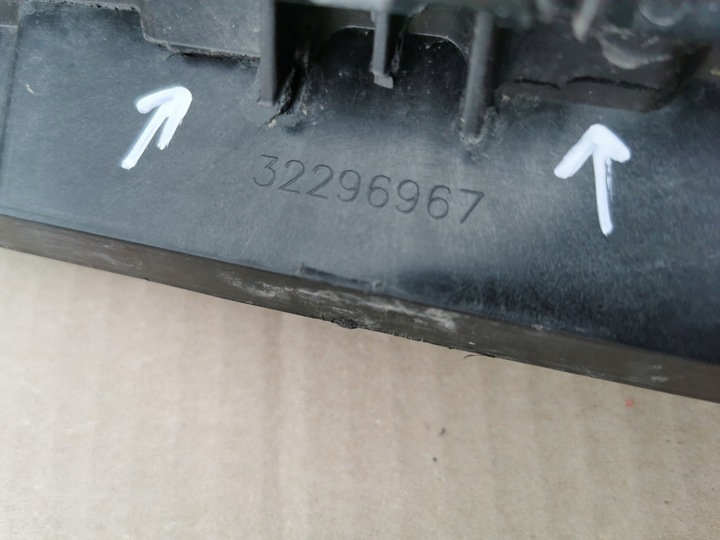 фото №8, Volvo s60 iii v60 ii 18- рестайлинг ролета жалюзи 32296967