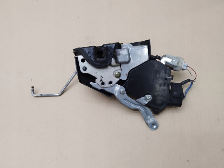 фото №5, Замок крышки багажника toyota rav4 ii рестайлинг 2000-2005 5 дверь 3 дверь