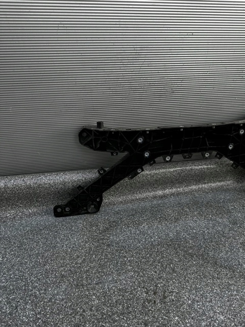 фото №3, Pas переднє підсилювач лобове tesla 3