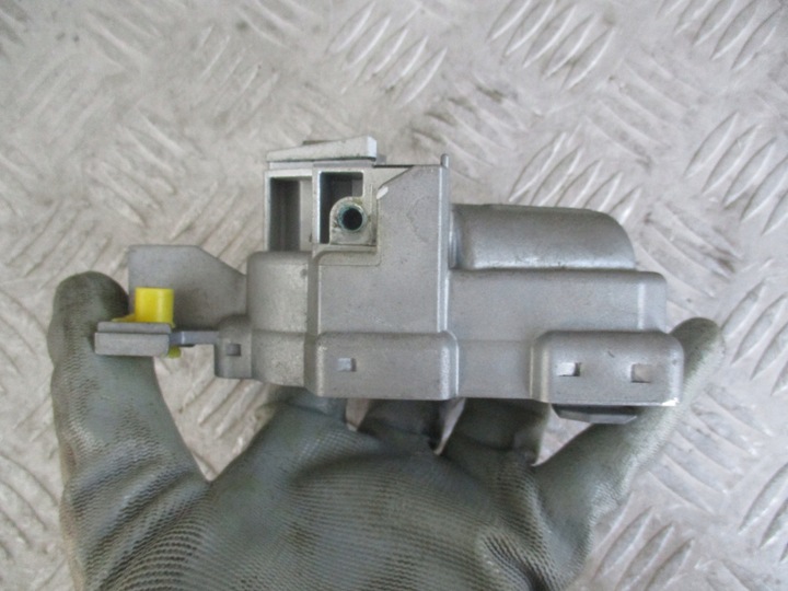 фото №5, Блокування кермо volvo v50 s40 ii 04-12r 30776153