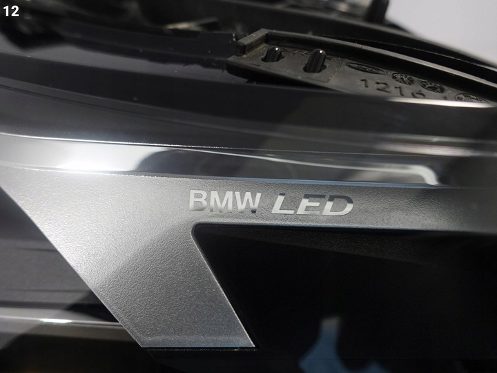 фото №13, Bmw 2 ii g42 m2 g87 cs 22- лампа полный led золото золотая левая перед европа