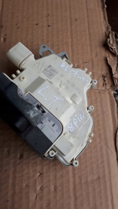 фото №14, A6 c7 рестайлінг замок двері лівий зад 8pin a7 s7 q2 q3