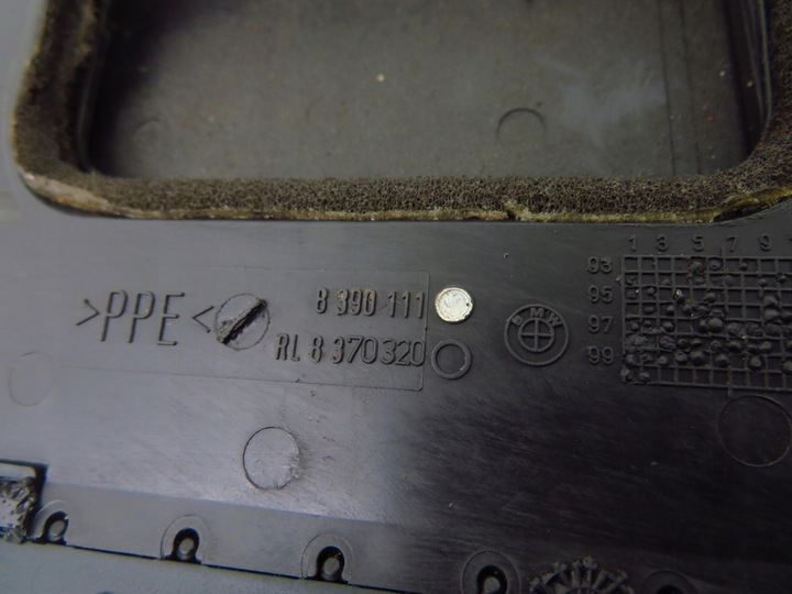 фото №5, Решётка воздуховод средство bmw e38 8390111