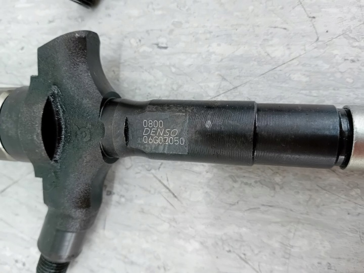 фото №8, Инжектор renault vel satis 06g02050 3.0 dci