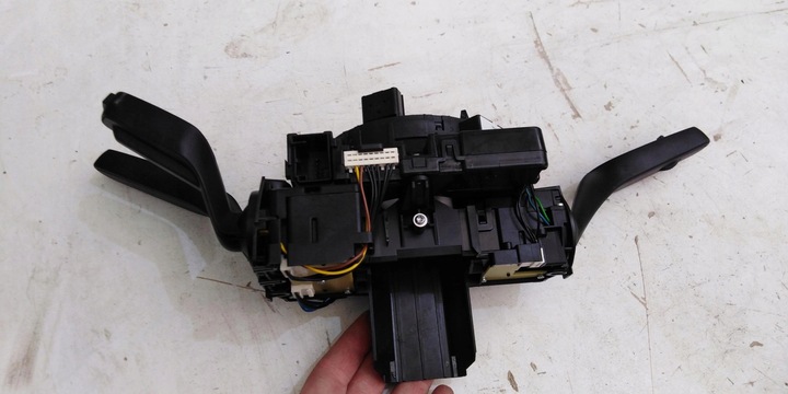 фото №10, Audi q3 83a подрулевые рычаги лента 82a953521gd 5q1953549d