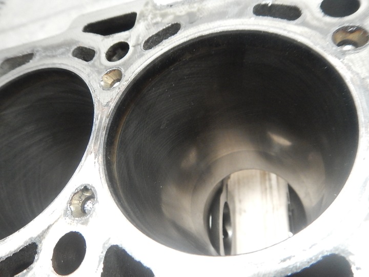 фото №14, Блок alfa romeo giulietta 2.0 jtdm 940b5000 повреждённый