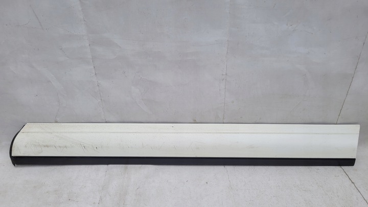 фото №1, Vw touareg 7l5 планка двері права перед