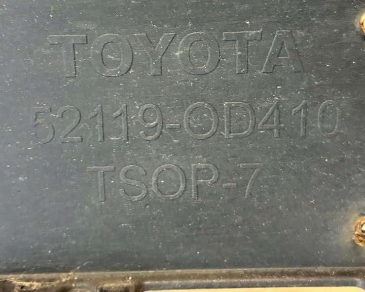фото №8, Бампер передний toyota yaris iii 3 перед
