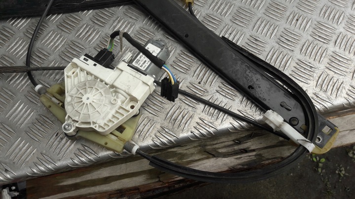 фото №9, Audi a6 c6 підйомник вікна лівий перед 4f0959801d