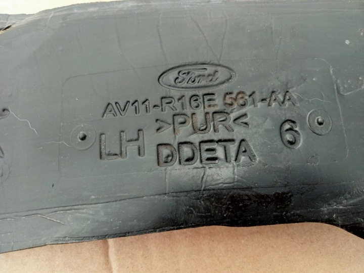 фото №7, Ford b-max 2012-17r.- піна крила ліві перед av11-r16e561-aa