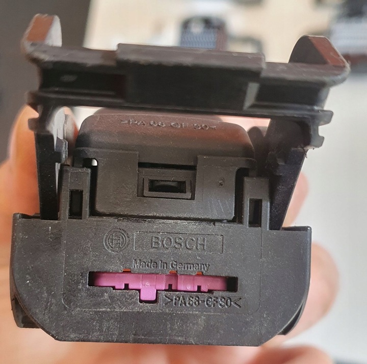 фото №12, Штекер комп'ютера контролера bosch me 17.3.0 magnetimarelli 9gf 1928405217