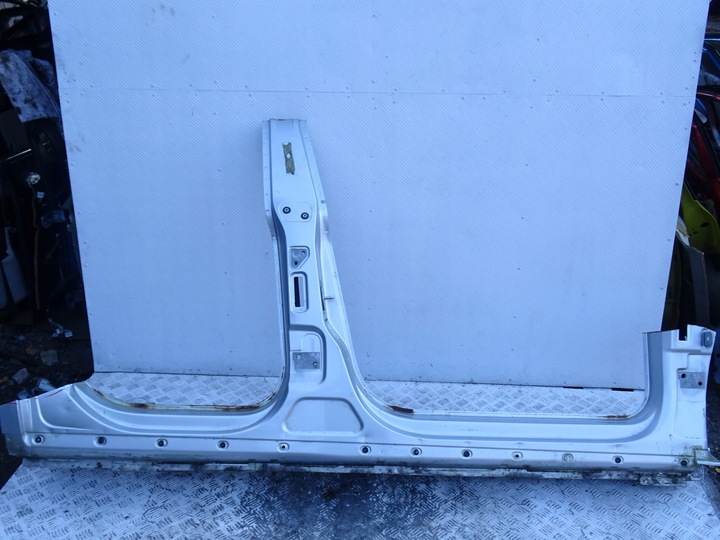 фото №1, Поріг правий vw passat cc 08-16r., la7w