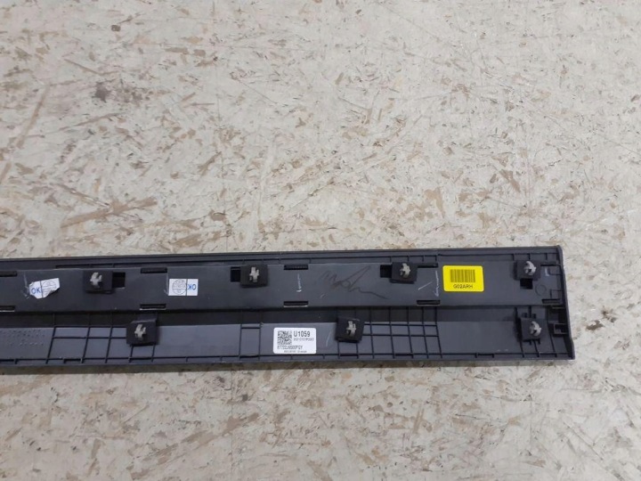 фото №6, Молдинг двері праві перед hyundai kona 87722-j9500
