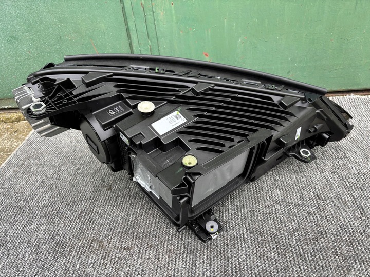 фото №12, Mercedes eqe suv 294 x294 лампа ліва права перед передня фара