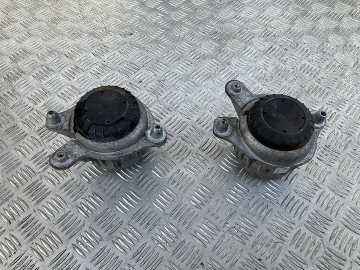 фото №2, Лапи подушка двигателя c класс w205 2.2 cdi