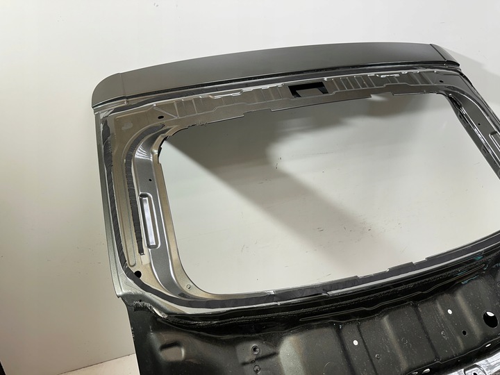 фото №13, Крышка багажника porsche macan ii 95c красивая