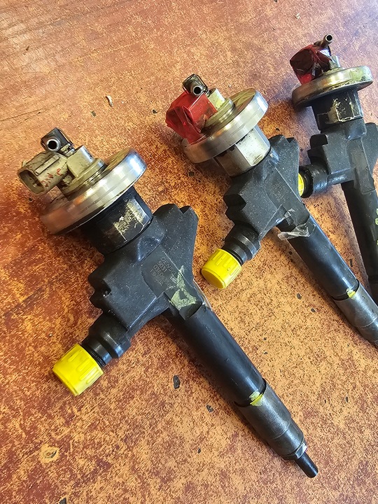 фото №5, Форсунки інжектор mazda 6 mpv 2.0 citd 13h50a