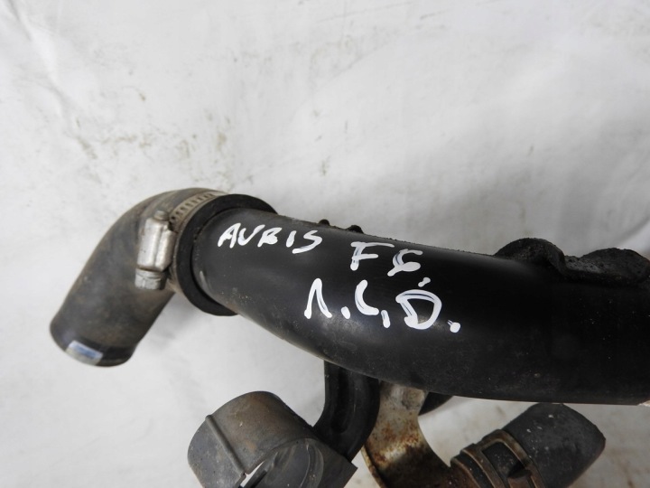 фото №6, Toyota auris i 06-09 5d 1.4 d4d труба трубка  интеркулер 04004-68233