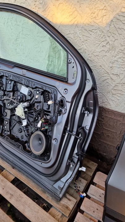 фото №12, Двері ліві лівий перед mercedes eqa gla h243 код 662 комплектні amg w243 w247