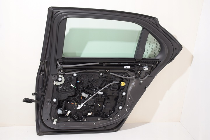 фото №16, Bmw 7 g70 дверь правые перед зад комплектные автоматическое c64 замороженный deep серый