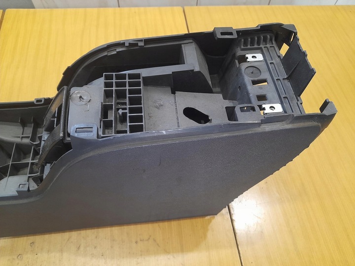 фото №5, Mercedes w245 клас b 2.0 cdi тунель середній