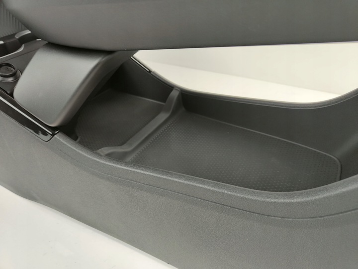 фото №9, Тунель середній підлокітник bmw x1 u11