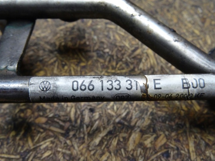 фото №8, Golf iv leon i 2.3 v5 aqn планка впрыскивающий провода 066133317e 1j0133366af