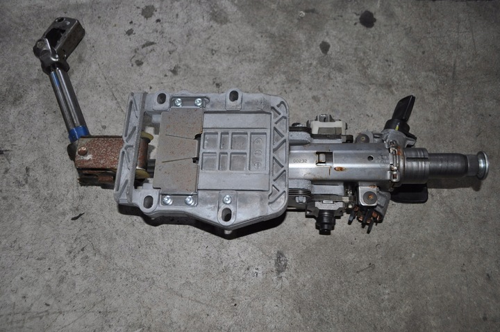 фото №7, Audi a2 колонка кермова хрестовини