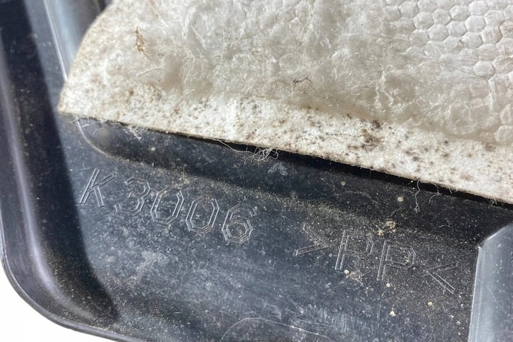 фото №11, Нижня планка декоративна панелі розподільчої mazda cx-3 dk k3006 2.0l бензин