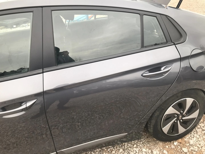 фото №1, Трикутник заглушка крила зад лівий правий ioniq 16-