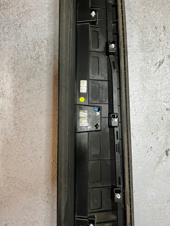 фото №10, Audi q7 ii 4m рестайлінг 2019 - планка двері передніх перед правий 4m0853960