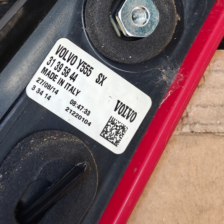 фото №10, Volvo v40 ii лампа праві лівий зад 2014r