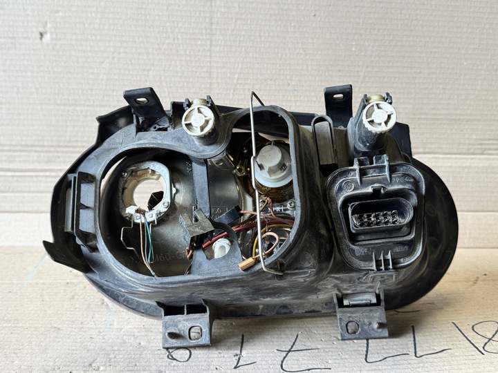 фото №2, Лампа ліва передня лівий перед vw golf iv 1j1941017c