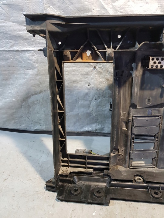 фото №11, Pas переднее peugeot 307 sw + замок капота + жгут штекер вентилятора