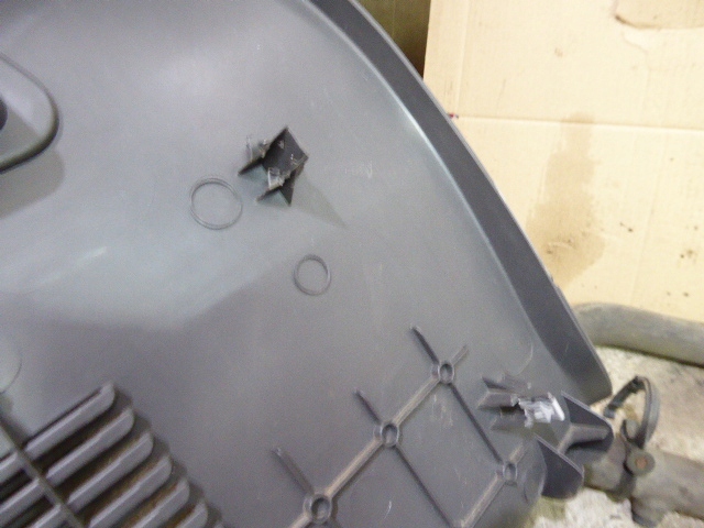 фото №7, C-max mk1 рестайлінг 07-10 боковина багажника лівий 5d