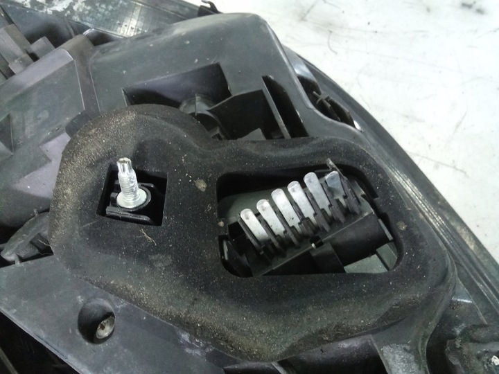 фото №6, K118 лампа лівий зад opel astra h hb 5d