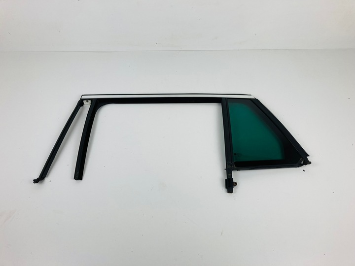 фото №1, Opel insignia b універсал прокладка скло двері лівий зад темне 2018r