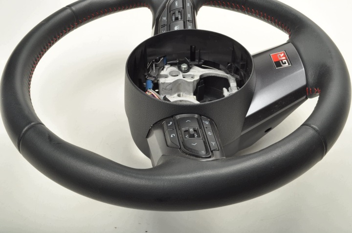 фото №6, Toyota yaris iv gr руль кожаный многофункциональная