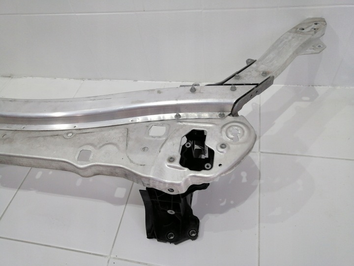 фото №3, Pas переднее перед mercedes w253 w213