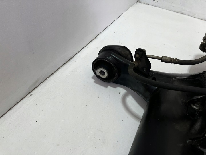 фото №13, Yaris iv балка підвішування заднього диски вісь