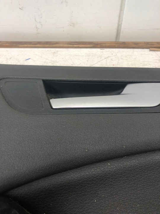 фото №5, Боковина обивка правые перед кожа a5 8t8