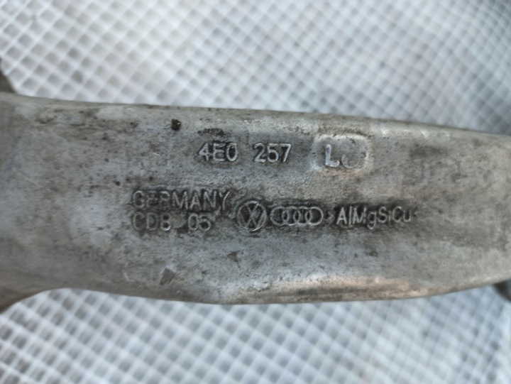 фото №7, Audi a8 d3 поворотна опора передня ліва перед ступиця