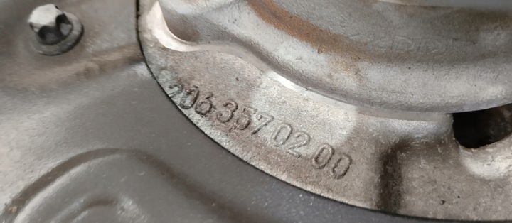 фото №8, Поворотный кулак рычаг ступица правый зад mercedes c класс c300e w206 23r комплект