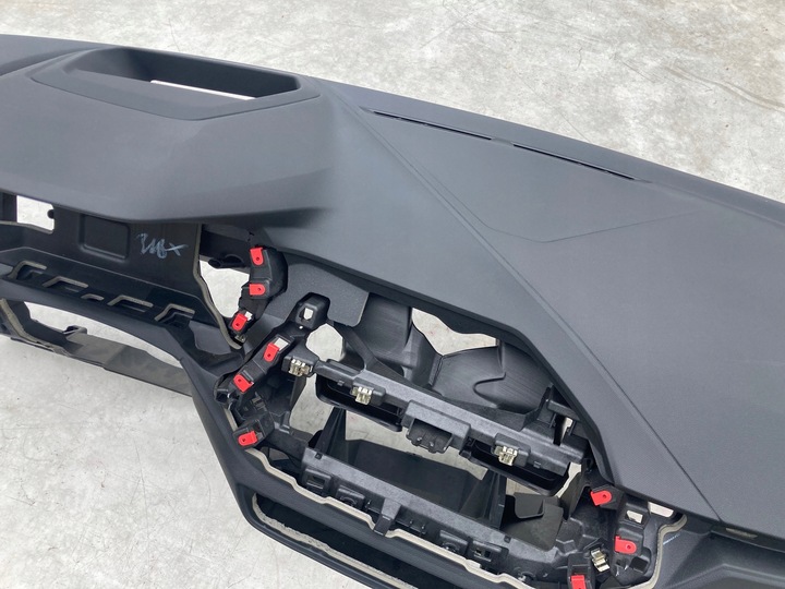 фото №8, Bmw f40 панель консоль подушка безопасности pulpit кожа подушки воздушные ремни pas hud